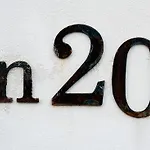 Frühstückspension Numero20 4*