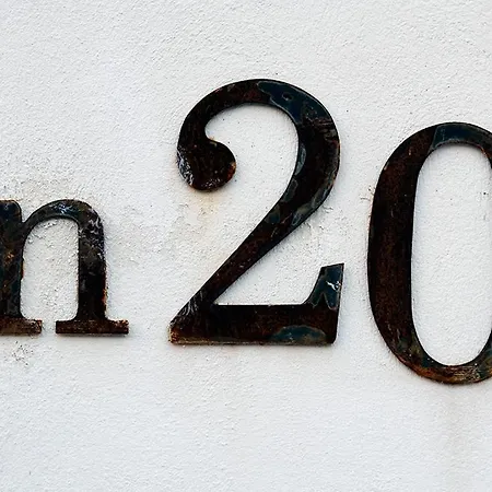 Couette-café Numero20 2*